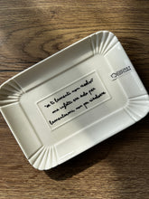 Carica l'immagine nel visualizzatore di Gallery, Vassoio Rettangolare In Porcellana con scritta