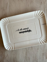 Carica l'immagine nel visualizzatore di Gallery, Vassoio Grande Rettangolare in Porcellana con scritta