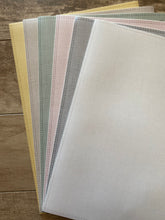 Carica l'immagine nel visualizzatore di Gallery, Tovaglietta Americana In Vinile