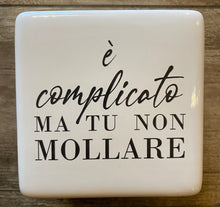 Carica l'immagine nel visualizzatore di Gallery, Scatola Ceramica Frasi