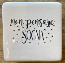 Carica l'immagine nel visualizzatore di Gallery, Scatola Ceramica Frasi