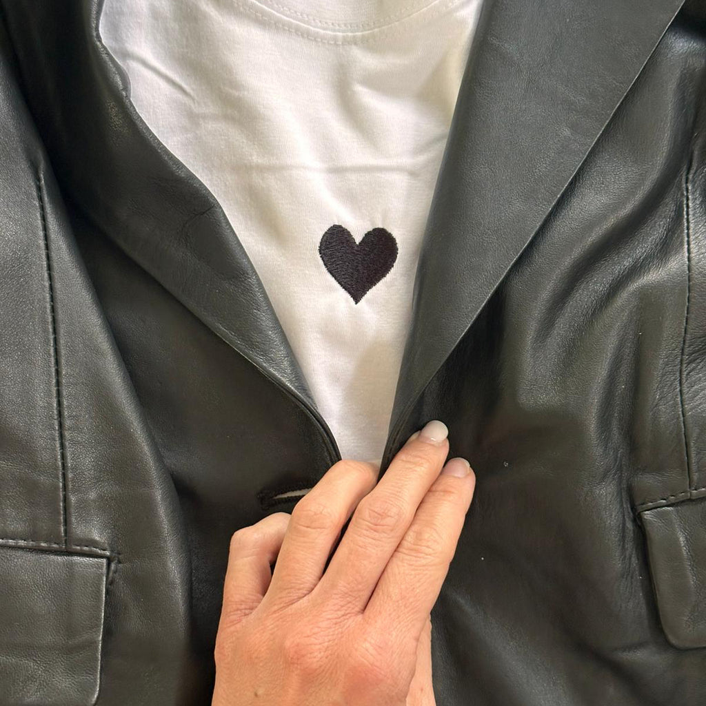 T-shirt un cuore sul cuore noir