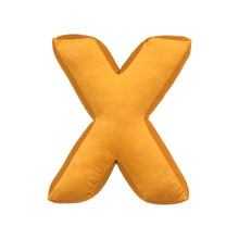 Carica l&#39;immagine nel visualizzatore di Gallery, Cuscino Lettera In Velluto Giallo
