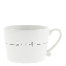 Carica l&#39;immagine nel visualizzatore di Gallery, Tazza Colazione La Vie Est belle
